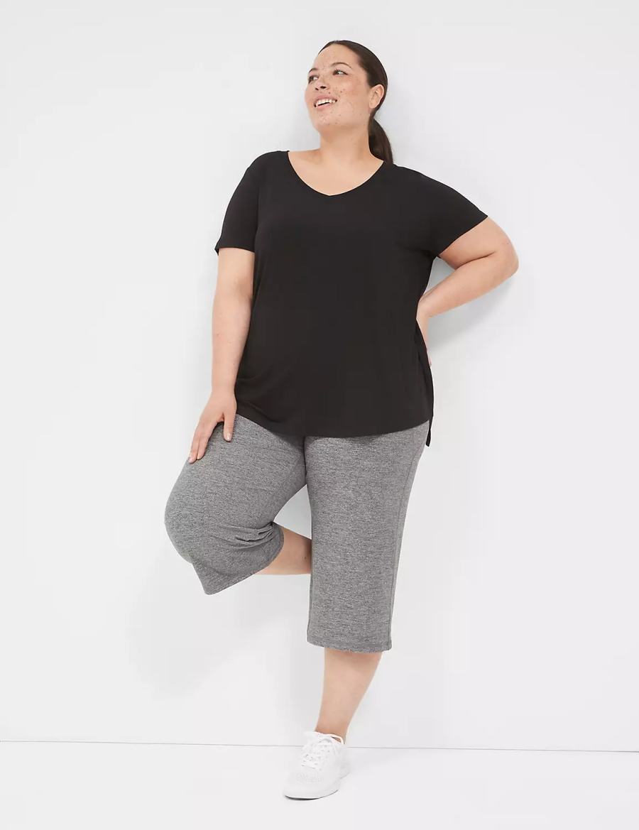 Lane Bryant LIVI V-Neck Ruched-Back Tee T-shirts Dames Zwart | PPI8036ZN