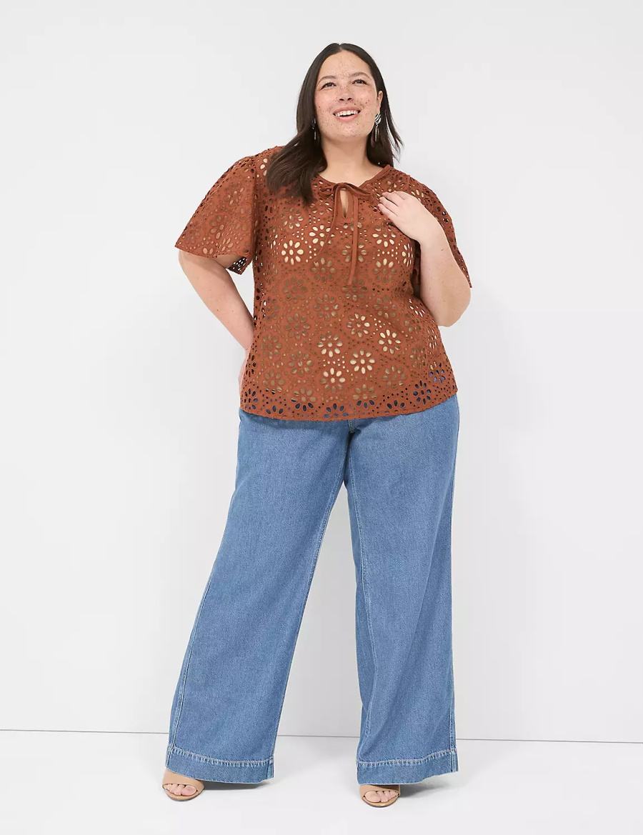 Lane Bryant Sheer Flutter-Sleeve Eyelet Top T-shirts Dames Bruin | JOU3747YB